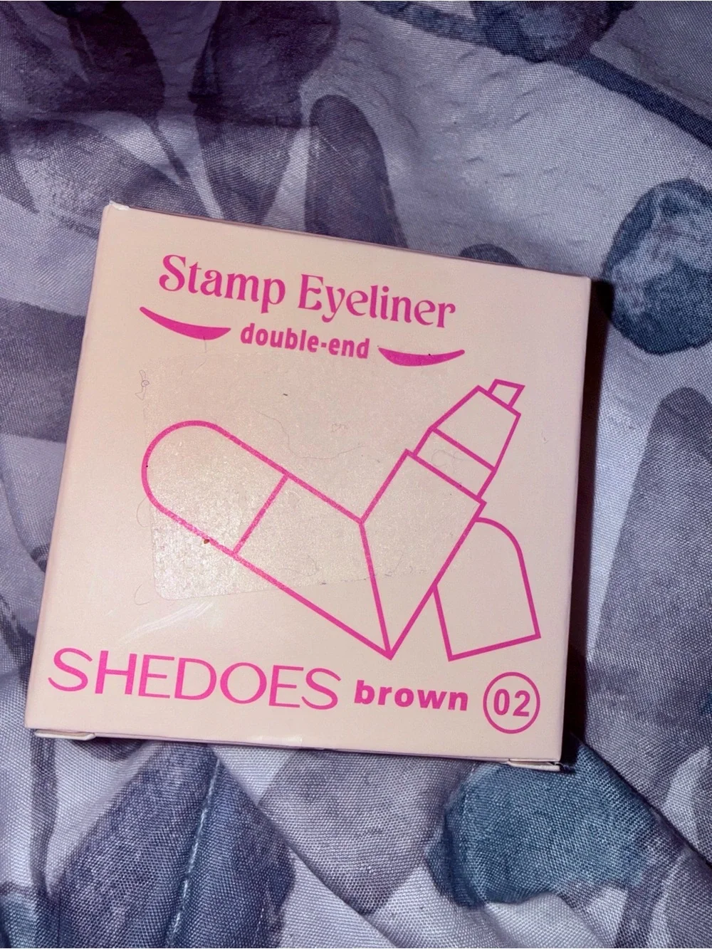 *VIRAL* SHEDOES Dual-End Winged Eyeliner Stamp Pen - Natural 02 Brown